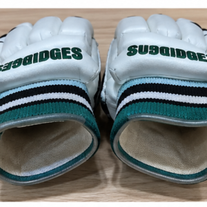 SS Sunridges Batting Gloves